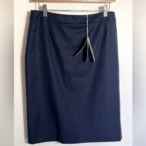 Hugo Boss responsible navy blue Pencil Skirt NWT Size 8